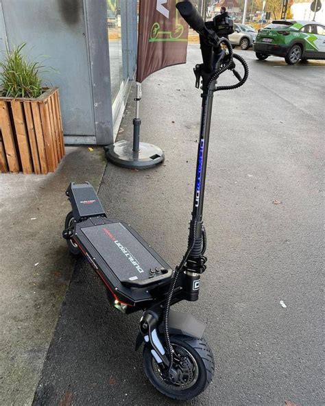 Best 60-70 MPH Electric Scooters (August 2021)