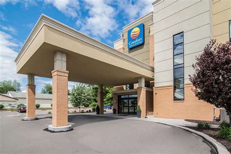 COMFORT INN & SUITES $103 ($̶1̶2̶1̶) - Updated 2022 Prices & Hotel ...