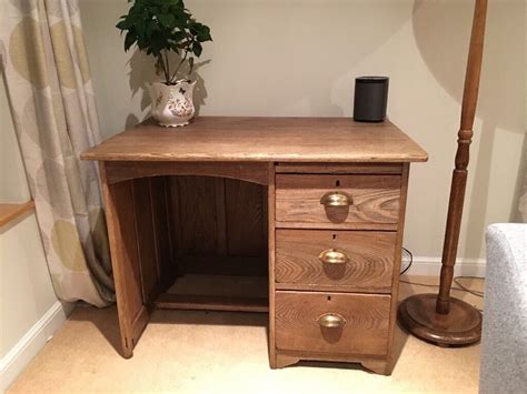 Small oak desk with 3 drawers | in Fyvie, Aberdeenshire | Gumtree