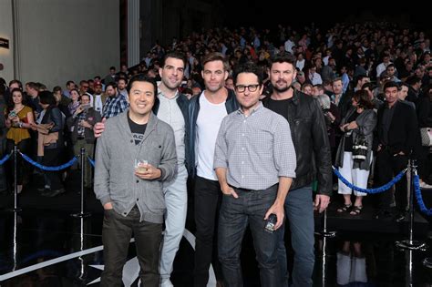 Karl Urban, Chris Pine, Zachary Quinto | 'Star Trek Beyond' fan Event - étoile, étoile, star ...