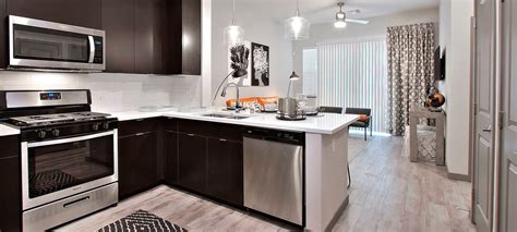 Jade Apartments: Luxury Apartments in Las Vegas, NV