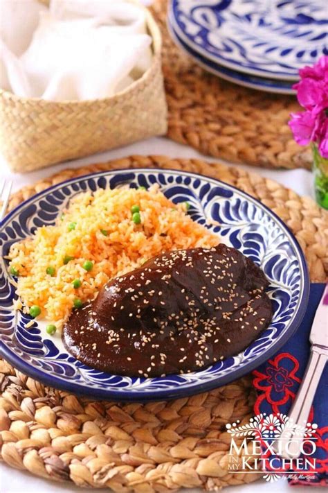 How to Make Mole Poblano (Quick and easy recipe)