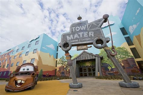 Ka-Chow! Lightning McQueen & Friends Bring Radiator Springs to Life at ...