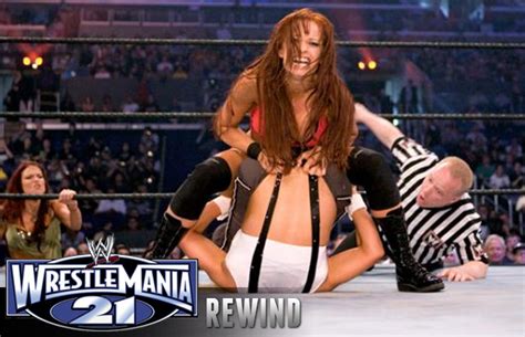 WrestleMania Rewind: Christy Hemme vs. Trish Stratus (WrestleMania 21 ...