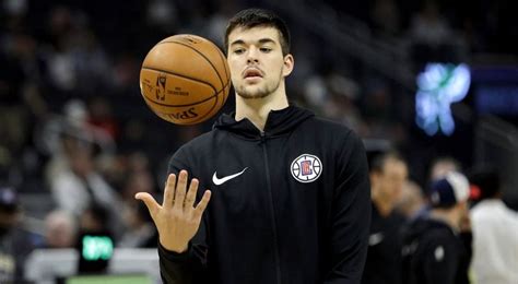 Los Angeles Clippers Bring Back Ivica Zubac