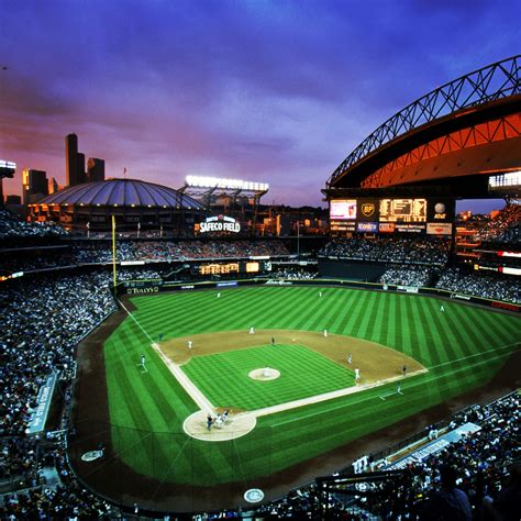 Seattle Mariners on Twitter | Mariners baseball, Baseball park, Safeco ...