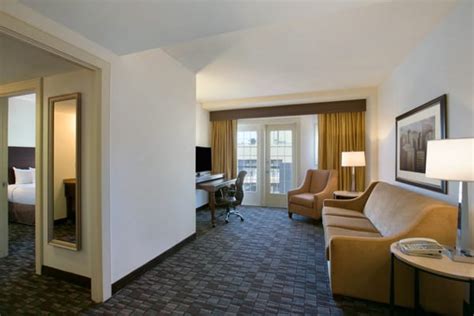 EMBASSY SUITES BY HILTON NEW ORLEANS - Updated May 2024 - 466 Photos ...