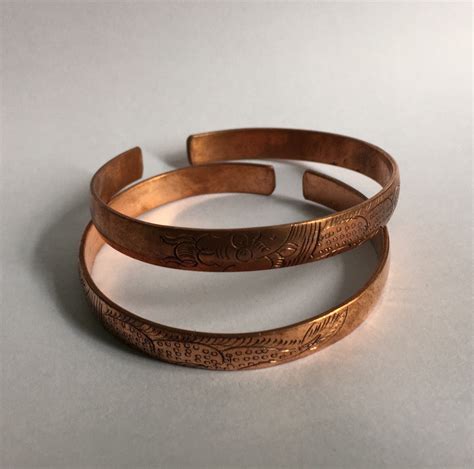 Bracelet, solid copper, patterned - 20 pieces – Onebody Foundation ...