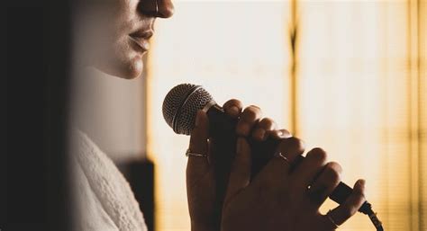 10 Worship Songs about Trusting God in Hard Times