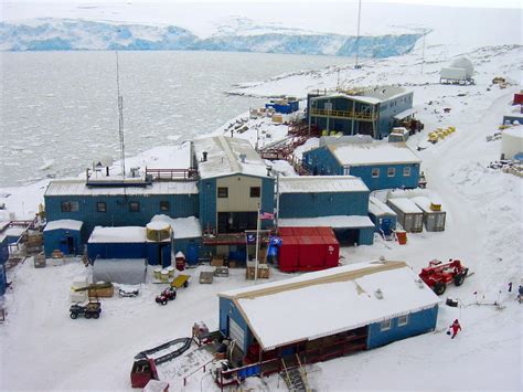 Antarctic Photo Library - Photo Details - PALMERSTATIONAERIAL.JPG