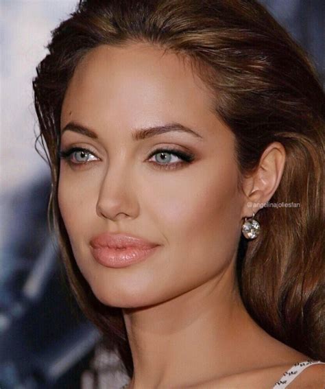 Goddess #angelinajolie | Angelina jolie makeup, Angelina jolie style ...