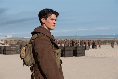 Dunkirk: 30-Minute Behind the Scenes Video Reveals Nolan's Thriller ...