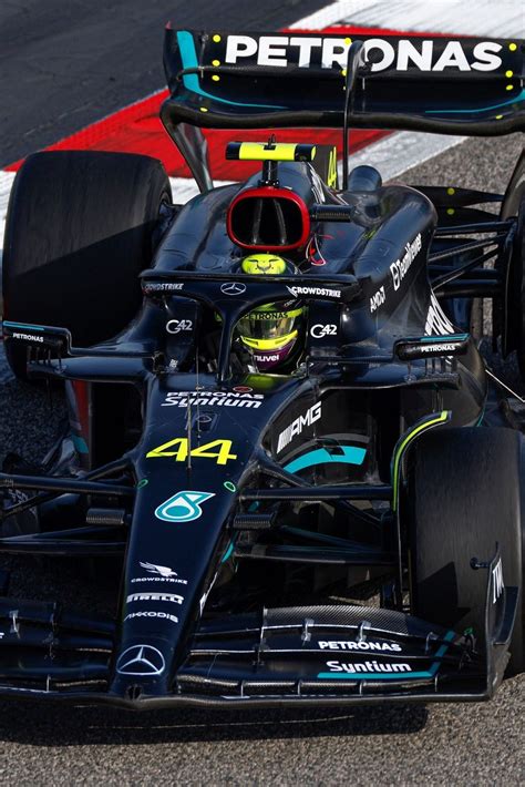 Lewis hamilton mercedes amg f1 2023 bahrain testing – Artofit