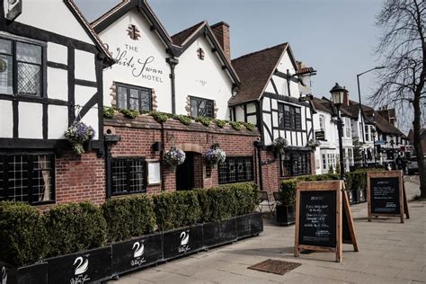 The White Swan Hotel - Fuller's Hotel, Pub and Restaurant in Stratford ...