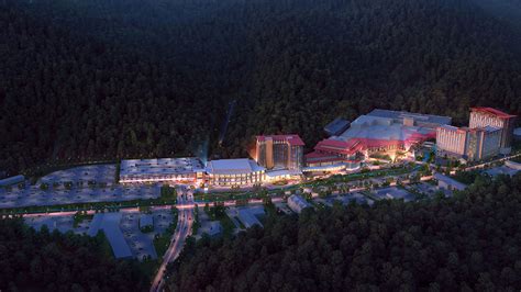 Harrah’s Cherokee Casino Resort: Getting Bigger and Better