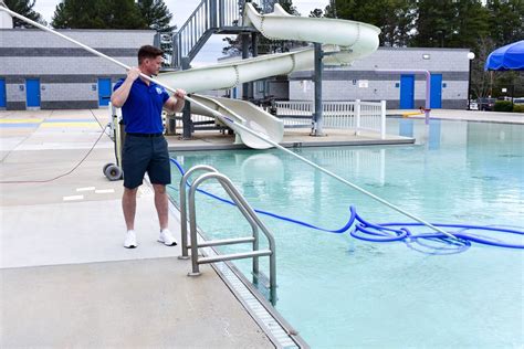 Pool Maintenance - Swim Club Charlotte