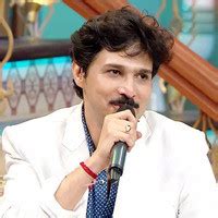 Rajesh Krishnan Songs: Listen Rajesh Krishnan Hit Songs on Gaana.com