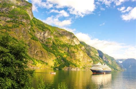 Cruise Out Of Barcelona: Fjord Cruise Norway