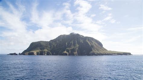 Tristan da Cunha: Giant marine sanctuary to surround world's most ...