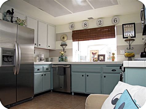 A DIY Vintage-Modern Kitchen Tour {Aja Lee's Sweet Life} - The Inspired Room