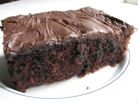 Heidi Bakes: Alan Jackson's Chocolate Cake (my now favorite chocolate ...