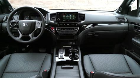 Honda Passport 2021 Interior - Interior Passenger And Cargo Space Of The 2019 Honda Passport ...