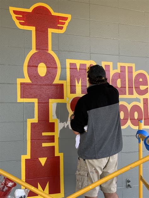 Totem Middle School looking sharp! | Totem Middle School