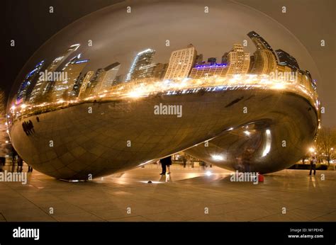 Chicago bean winter hi-res stock photography and images - Alamy