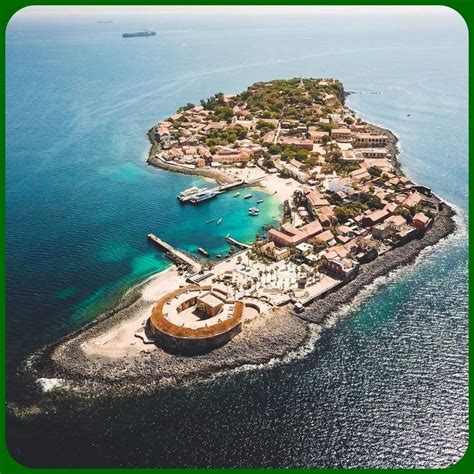 HARF DAY TOUR :The HISTORICAL GOREE ISLAND FULL OF MEMORIES — Agsil Senegal