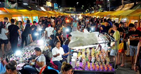 Best of Krabi Nightlife, Night Markets and Bars | TravelTrained