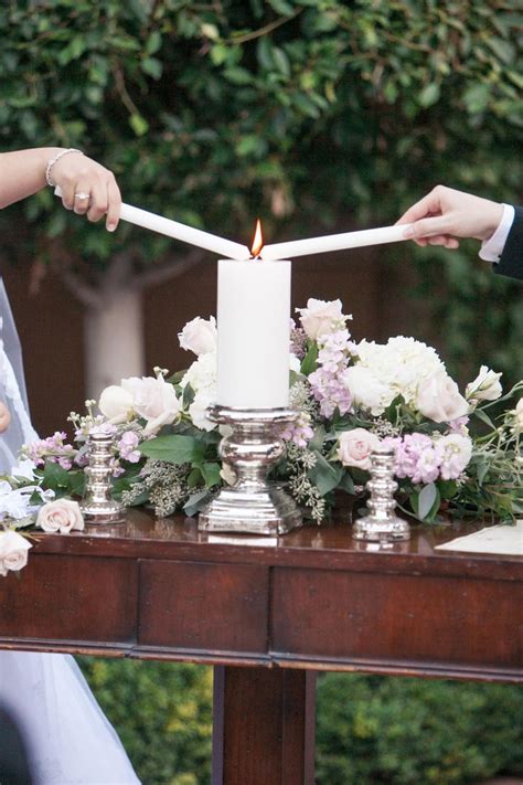 8+ Candle Lighting Ceremony Wedding Ideas - WEDGATA