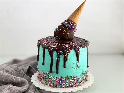 Ice Cream Cone Cake