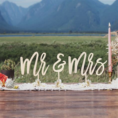 Mr and Mrs Wedding Signs, Mr and Mrs Sign, Wedding Table Decor, Wedding ...