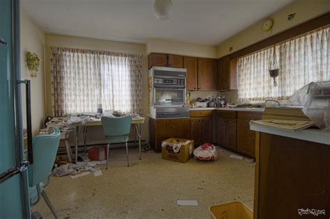 Kitchen Inside an Abandoned Ontario Time Capsule House [5196 x 3460] [OC] | Abandoned, House ...