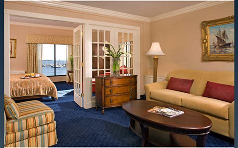 Annapolis Marriott Waterfront | Luxurious room at the Annapo… | Flickr