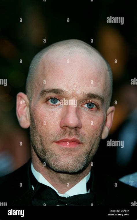 Rem singer michael stipe hi-res stock photography and images - Alamy