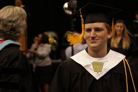 Photos: Osseo Senior High School Class of 2013 Graduation | Maple Grove ...