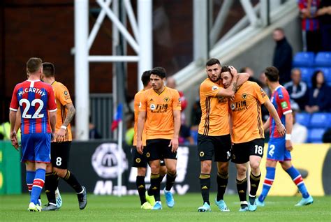 Jota strikes late to earn Wolves a point at Palace | FourFourTwo