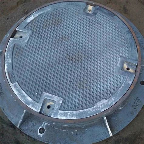 4" x 24" Manhole Frame and Cover Locking Watertight - American Cast ...