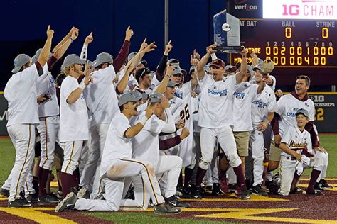 Baseball team captures Big Ten title | University of Minnesota