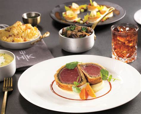 Nine places where dinner is the show in Las Vegas - Las Vegas Magazine