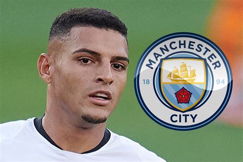 Man City aim to complete long-term Vincent Kompany replacement with ...