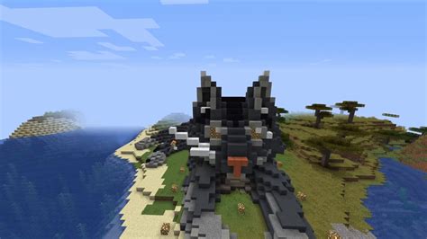 GIANT CAT STATUE in MINECRAFT - YouTube