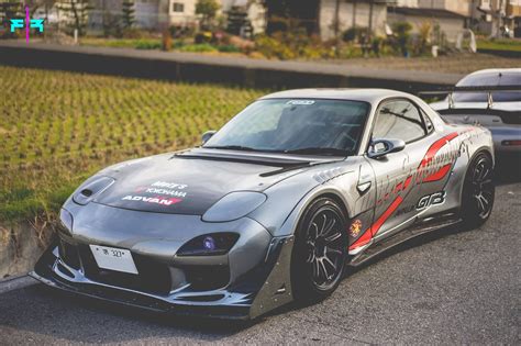 US: Mazda RX-7 Packs Standout Widebody Kit | Carz Tuning