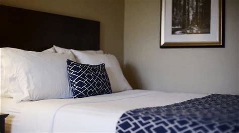 BAYVIEW HOTEL - Updated 2025 Prices & Reviews (Courtenay, Vancouver Island, Canada)