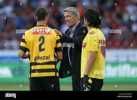 Vladimir petkovic coach swiss soccer hi-res stock photography and ...