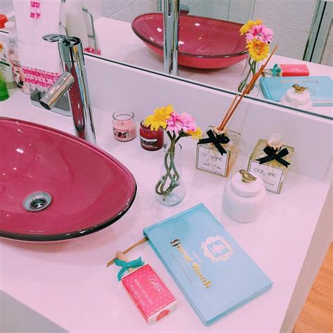Taciele Alcolea no Instagram: “#cantinhotaciefer ” Bathroom Interior, Bathroom Decor, Washroom ...