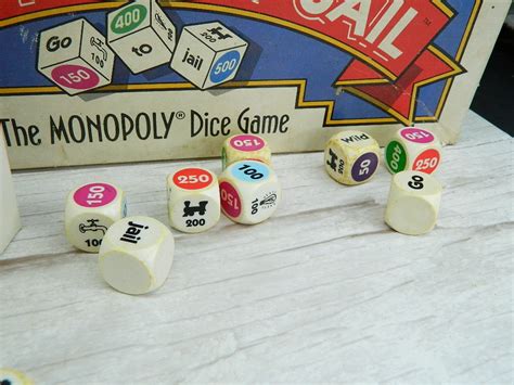 SG6887- Vintage Parker Brother’s Monopoly Dice Game 1991 – Wilbur Auction