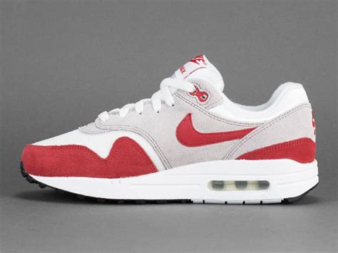 Both Original Nike Air Max 1 Colorways Are Returning for Air Max Day ...