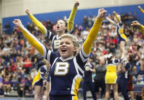 Cheerleaders rock it at state event | News, Sports, Jobs - Standard-Examiner